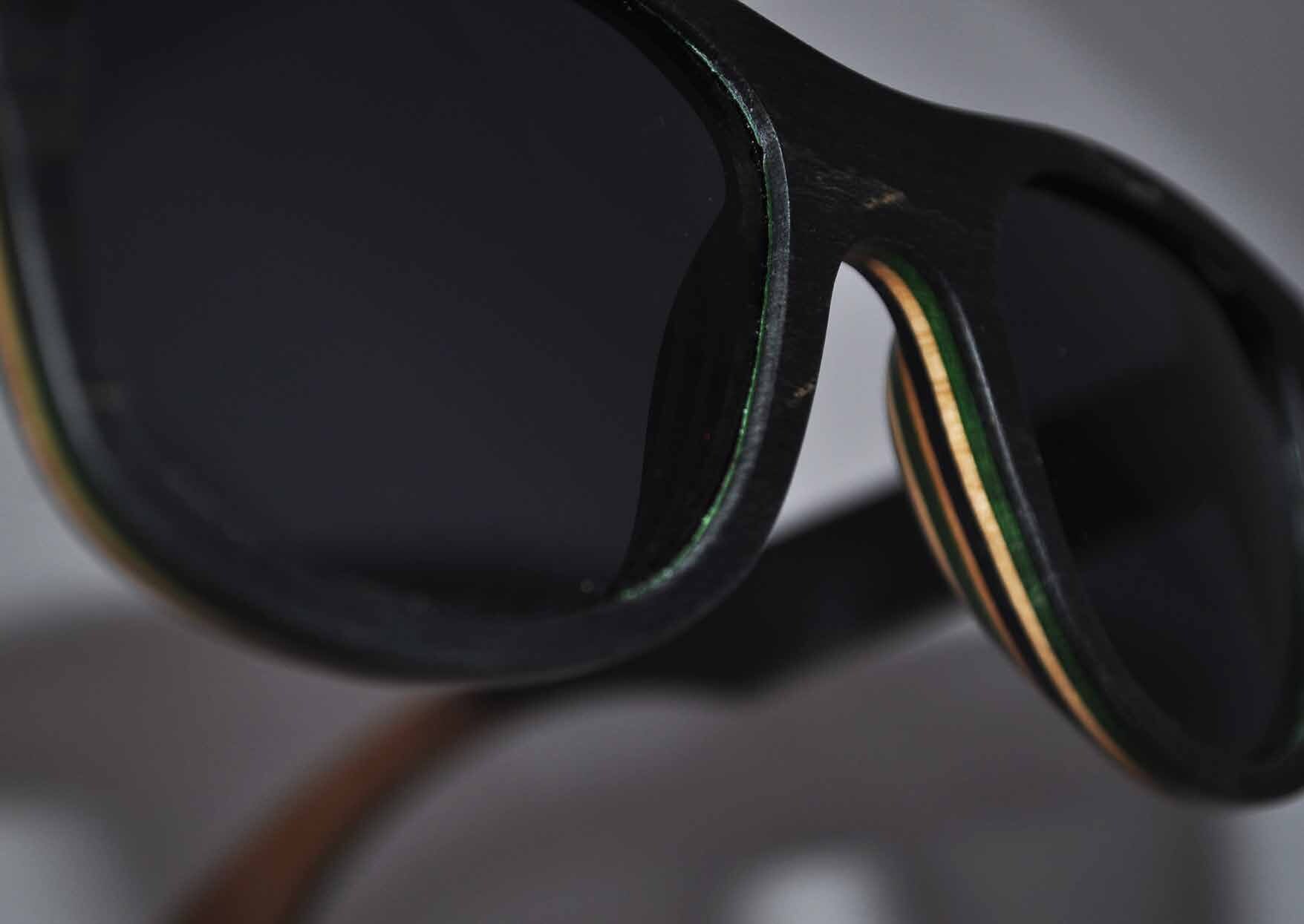 Close-up detail of an original MyBril wooden frame